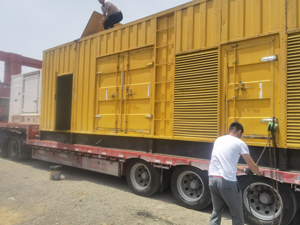 高淳除了负载情况和发动机维护，还有哪些因素会影响 200kw 柴油发电机的油耗？